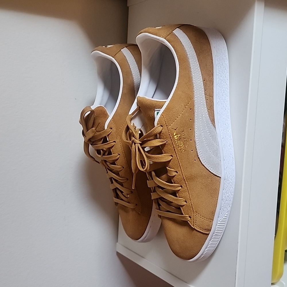 Puma suede